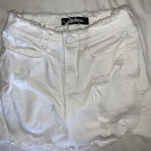White jean mini skirt